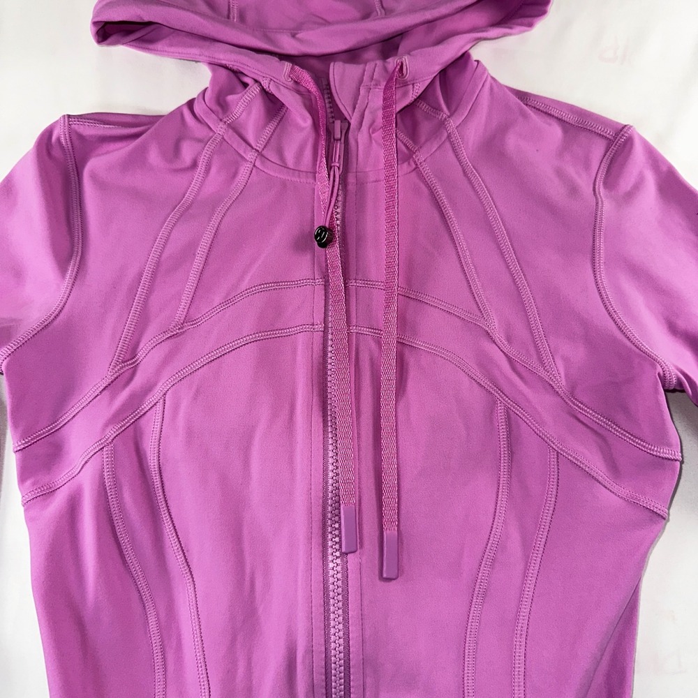 Lululemon Define Hooded Jacket Nulu Pink Purple‎ LW3HJUS Size 4